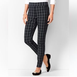 Talbots Bi-Stretch Skinny Pull On Skinny Ankle Pant Curvy- Size 14- Black White
